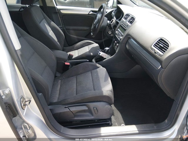 45190014 :رقم المزاد ، WVWDB7AJ2CW199050 vin ، 2012 Volkswagen Golf 2.5l 4-door مزاد بيع