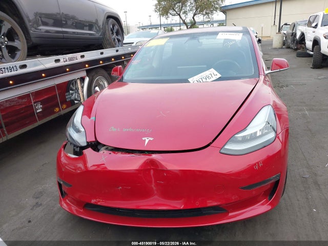 Tesla Model 3 Long Range/mid Range 2018 5YJ3E1EA4JF032894 Image 12
