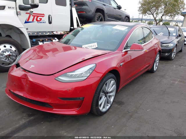 Tesla Model 3 Long Range/mid Range 2018 5YJ3E1EA4JF032894 Image 2