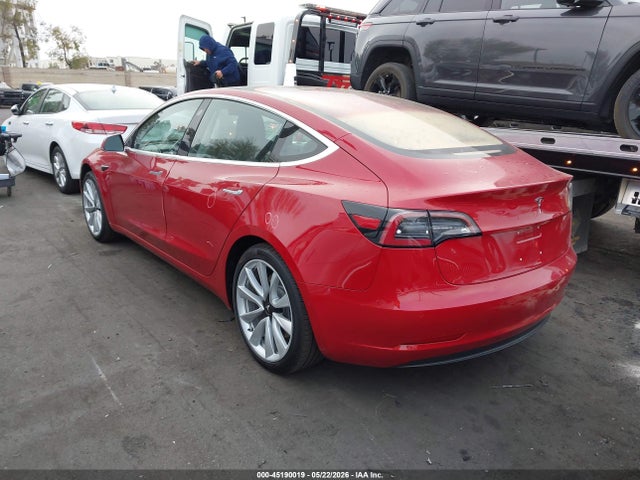 Tesla Model 3 Long Range/mid Range 2018 5YJ3E1EA4JF032894 Image 3