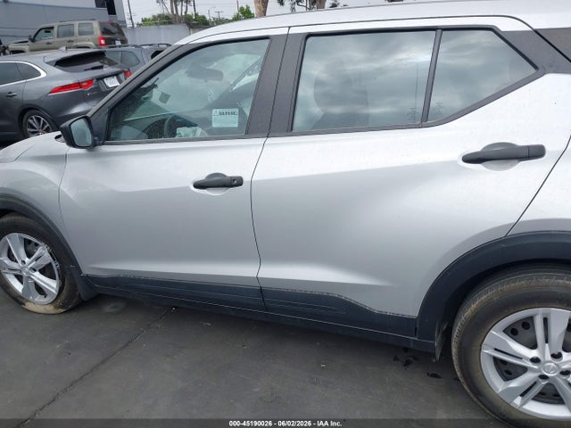 3N1CP5BV5LL485308 Nissan Kicks S Xtronic Cvt