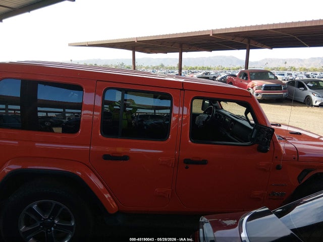 1C4HJXEG3JW248482 Jeep Wrangler Unlimited Sahara 4x4
