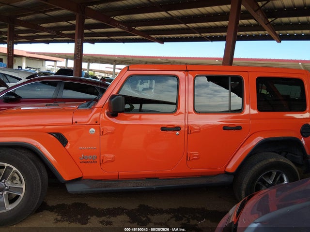 1C4HJXEG3JW248482 Jeep Wrangler Unlimited Sahara 4x4