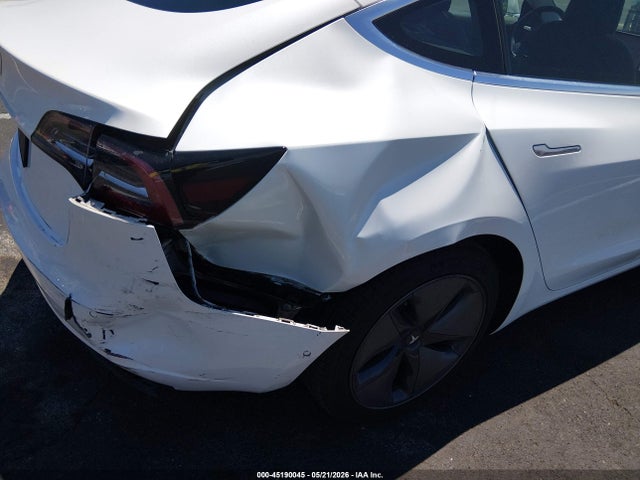 45190045 :رقم المزاد ، 5YJ3E1EA4LF598122 vin ، 2020 Tesla Model 3 Standard Range Plus Rear-wheel Drive/standard Range Rear-wheel Drive مزاد بيع