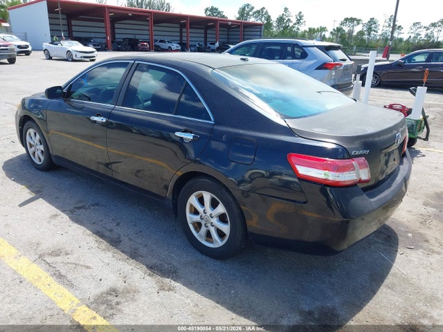 45190054 :رقم المزاد ، 4T1BF3EK0BU157022 vin ، 2011 Toyota Camry مزاد بيع