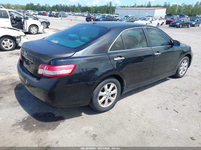 45190054 :رقم المزاد ، 4T1BF3EK0BU157022 vin ، 2011 Toyota Camry مزاد بيع