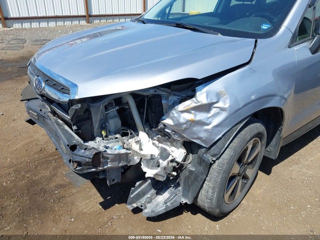 2017 Subaru Forester 2.5i Premium მანქანა იყიდება აუქციონზე, vin: JF2SJAEC5HH806669, აუქციონის ნომერი: 45190055