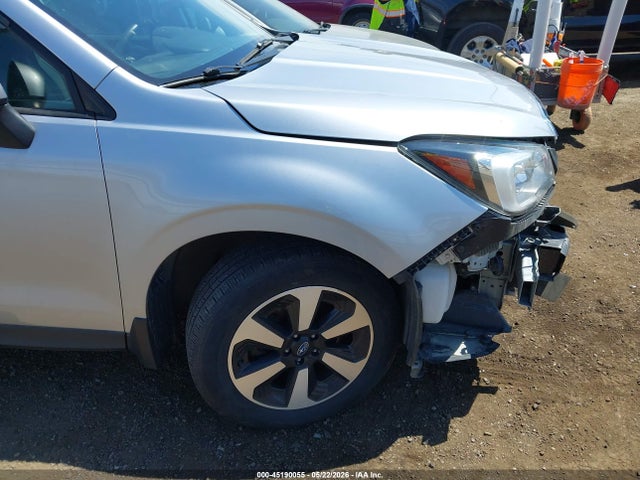 2017 Subaru Forester 2.5i Premium მანქანა იყიდება აუქციონზე, vin: JF2SJAEC5HH806669, აუქციონის ნომერი: 45190055