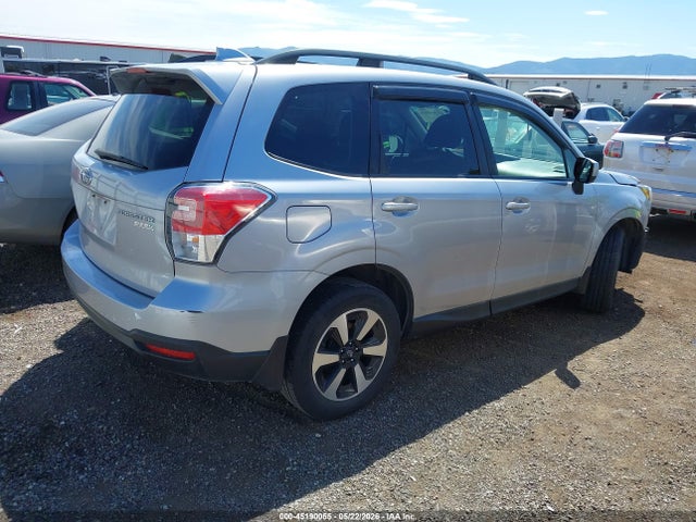 2017 Subaru Forester 2.5i Premium მანქანა იყიდება აუქციონზე, vin: JF2SJAEC5HH806669, აუქციონის ნომერი: 45190055