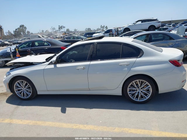 BMW 330I 2023 3MW69FF07P8D40334 Image 14