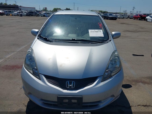 45190075 :رقم المزاد ، JHMGE8H34DC075283 vin ، 2013 Honda Fit مزاد بيع