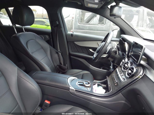 Продажа на аукционе авто 2019 Mercedes-benz Glc 300 Coupe 4matic, vin: WDC0J4KBXKF666120, номер лота: 45190077