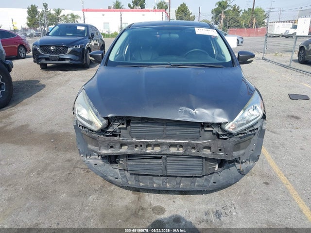 Ford Focus Titanium 2017 1FADP3J28HL245627 Image 12