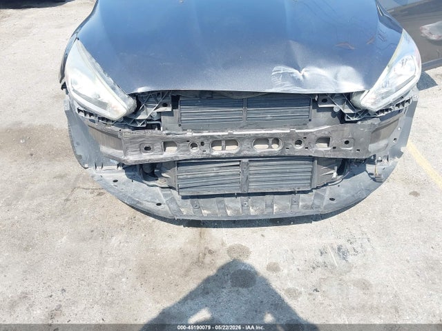 Ford Focus Titanium 2017 1FADP3J28HL245627 Image 6