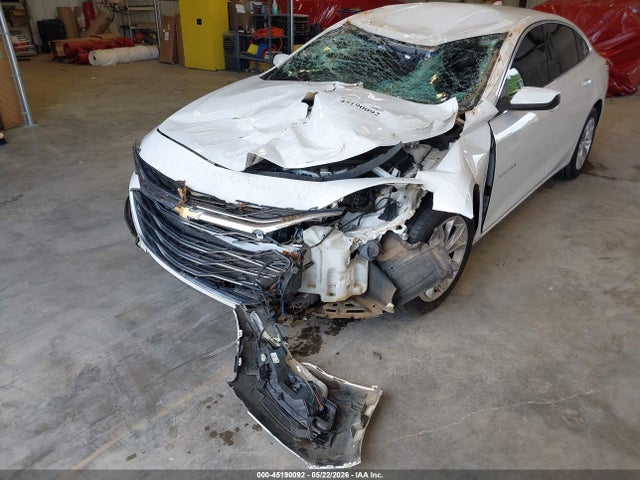 1G1ZD5ST3LF035237 Chevrolet Malibu Fwd Lt