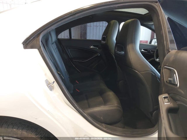 Продажа на аукционе авто 2019 Mercedes-benz Cla 250, vin: WDDSJ4EB0KN773134, номер лота: 45190103