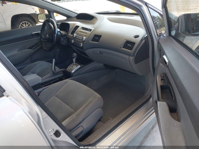 Продажа на аукционе авто 2009 Honda Civic Lx, vin: 2HGFA16589H353709, номер лота: 45190112