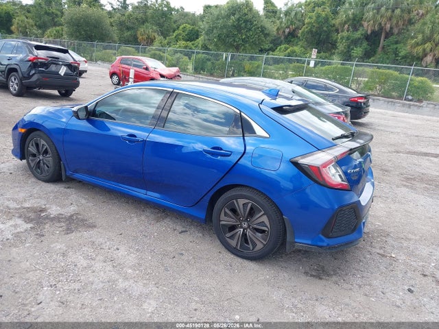 45190128 :رقم المزاد ، SHHFK7H57HU218848 vin ، 2017 Honda Civic Ex مزاد بيع