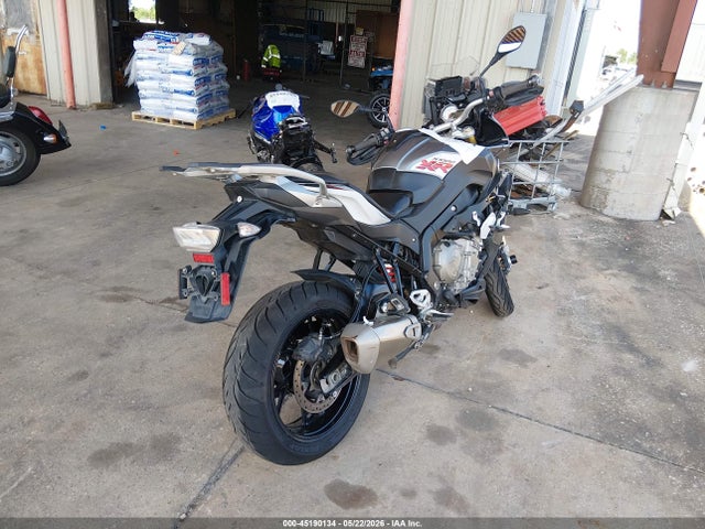 BMW S 1000 Xr 2016 WB10D1307GZ463200 Image 4