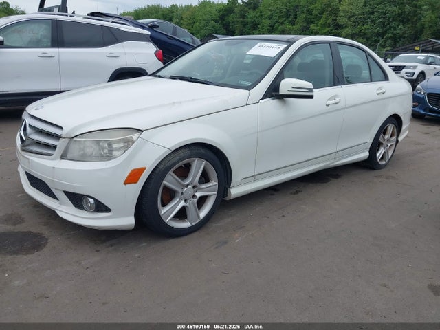 45190159 :رقم المزاد ، WDDGF8BB5AR111317 vin ، 2010 Mercedes-benz C 300 Luxury 4matic/sport 4matic مزاد بيع
