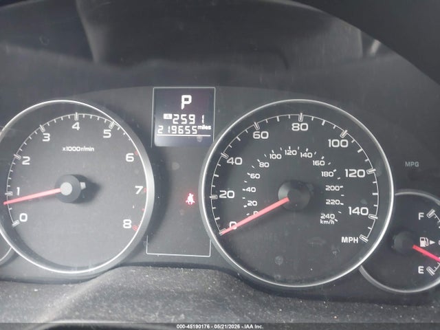 2014 Subaru Outback 2.5i Premium მანქანა იყიდება აუქციონზე, vin: 4S4BRCCC5E3206258, აუქციონის ნომერი: 45190176