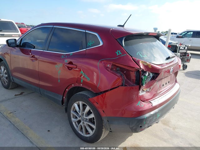 JN1BJ1AV1NW343770 Nissan Rogue Sport S Fwd Xtronic Cvt