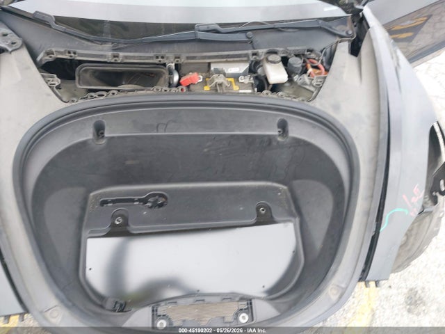 2018 Tesla Model 3 Long Range/mid Range მანქანა იყიდება აუქციონზე, vin: 5YJ3E1EA7JF045526, აუქციონის ნომერი: 45190202