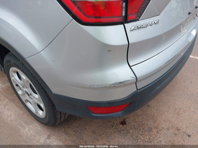 Продаж на аукціоні авто 2017 Ford Escape S, vin: 1FMCU0F79HUC88364, номер лоту: 45190235