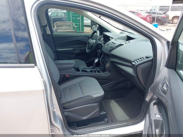 Продаж на аукціоні авто 2017 Ford Escape S, vin: 1FMCU0F79HUC88364, номер лоту: 45190235