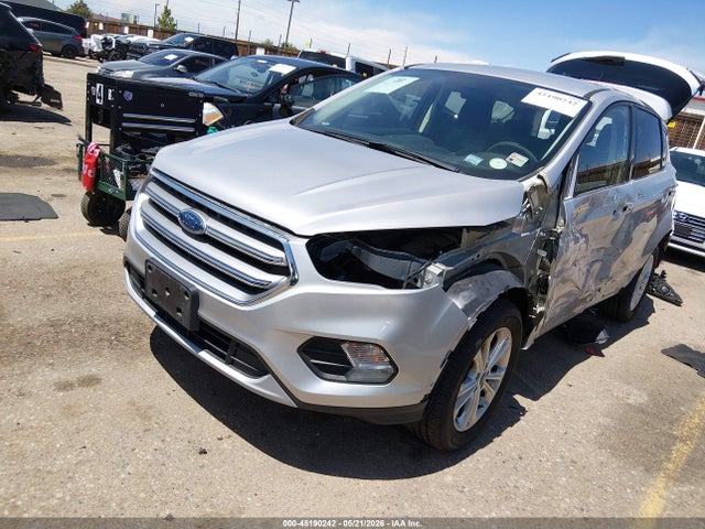 Ford ESCAPE SE 2017 1FMCU9GD9HUC95467 Image 2