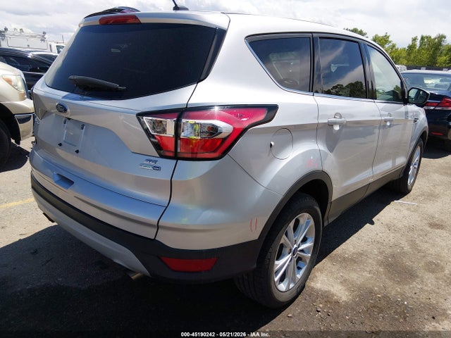 Ford ESCAPE SE 2017 1FMCU9GD9HUC95467 Image 4