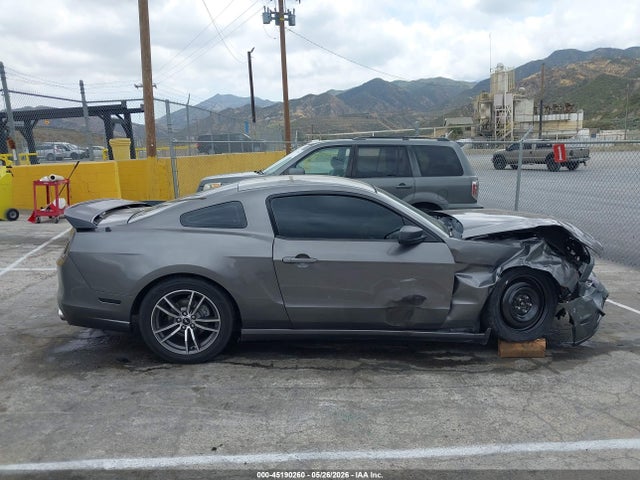 1ZVBP8AM0E5250270 Ford Mustang V6