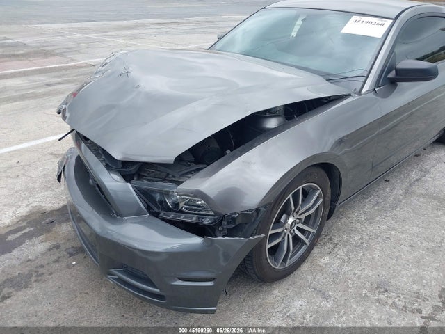 1ZVBP8AM0E5250270 Ford Mustang V6