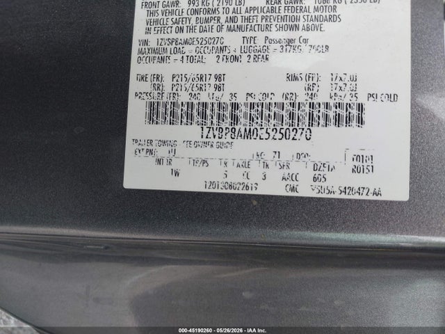 1ZVBP8AM0E5250270 Ford Mustang V6