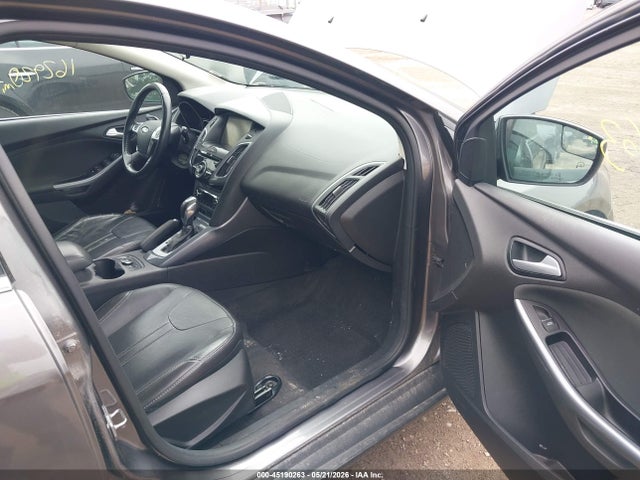 Продажа на аукционе авто 2014 Ford Focus Titanium, vin: 1FADP3N26EL380739, номер лота: 45190263