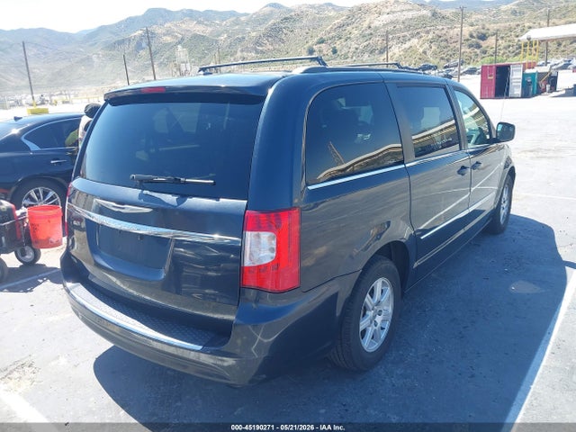2013 Chrysler Town & Country Touring მანქანა იყიდება აუქციონზე, vin: 2C4RC1BG2DR593998, აუქციონის ნომერი: 45190271