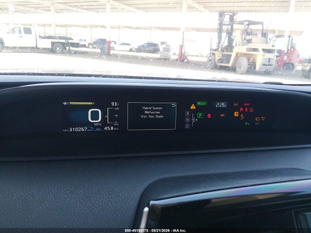 Toyota Prius Two 2018 JTDKBRFU3J3597792 Image 7