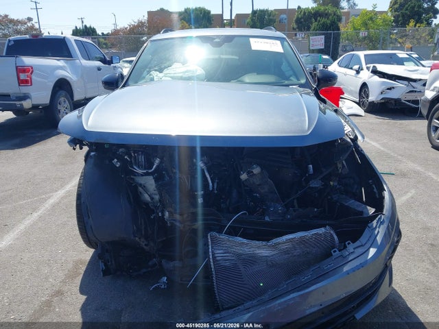 3VVCB7AX7PM120561 Volkswagen Tiguan 2.0t Se R-line Black