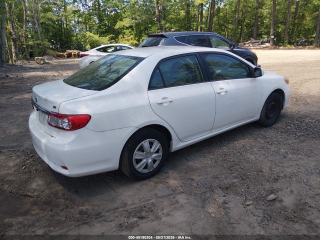 45190304 :رقم المزاد ، JTDBU4EE9B9133489 vin ، 2011 Toyota Corolla Le مزاد بيع