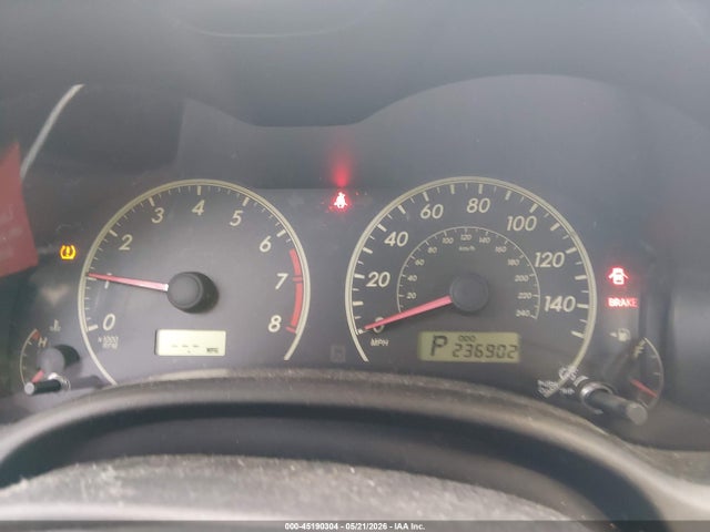 45190304 :رقم المزاد ، JTDBU4EE9B9133489 vin ، 2011 Toyota Corolla Le مزاد بيع