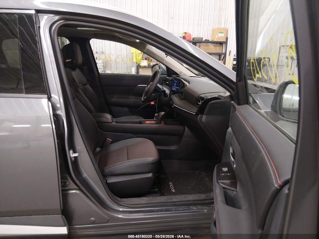 2025 Nissan Kicks Sr Intelligent Awd მანქანა იყიდება აუქციონზე, vin: 3N8AP6DDXSL442648, აუქციონის ნომერი: 45190320