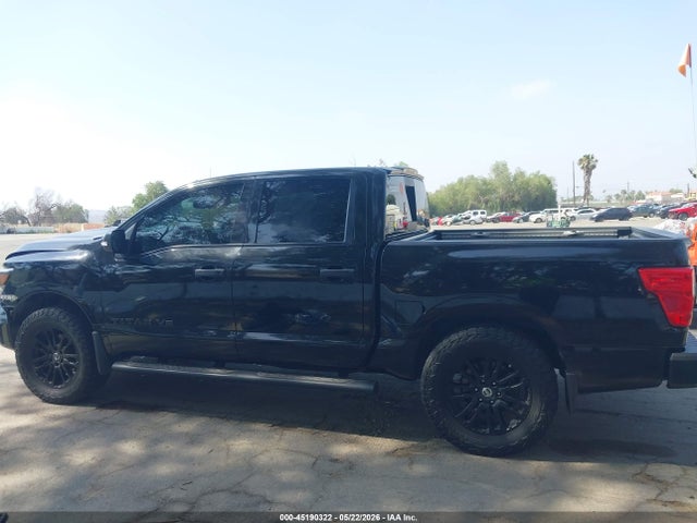 45190322 :رقم المزاد ، 1N6AA1E64JN535600 vin ، 2018 Nissan Titan Sl مزاد بيع