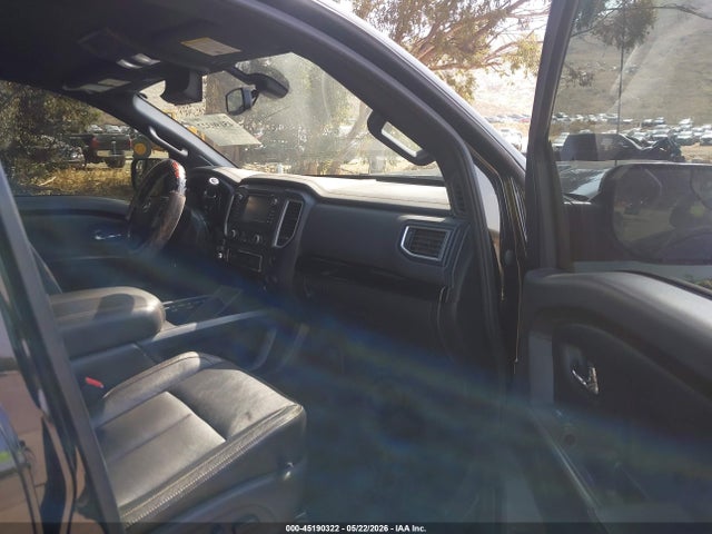 45190322 :رقم المزاد ، 1N6AA1E64JN535600 vin ، 2018 Nissan Titan Sl مزاد بيع