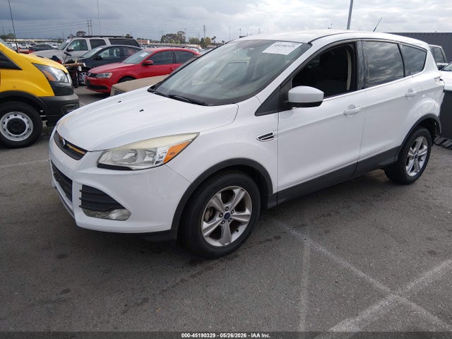 1FMCU0GX9EUD80990 Ford ESCAPE SE