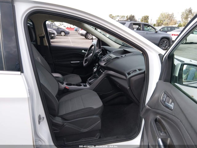 1FMCU0GX9EUD80990 Ford ESCAPE SE