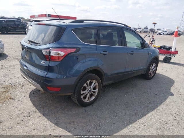 Продажа на аукционе авто 2018 Ford Escape Se, vin: 1FMCU9GD8JUB20245, номер лота: 45190350