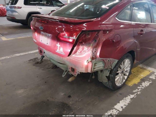 Ford Focus Titanium 2017 1FADP3J29HL325602 Image 6