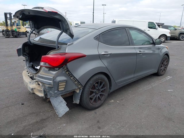5NPDH4AE5EH524606 Hyundai ELANTRA SE