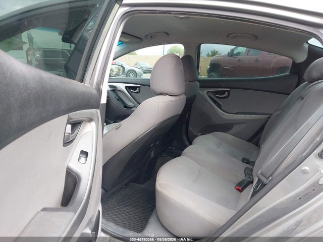 5NPDH4AE5EH524606 Hyundai ELANTRA SE