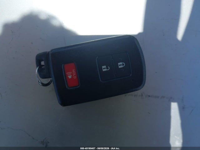 45190407 :رقم المزاد ، 3TMAZ5CN0JM057537 vin ، 2018 Toyota Tacoma Sr5 V6 مزاد بيع